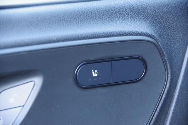 Mercedes-Benz SPRINTER 319 3.0 CDI V6 L2H2 AUT. LED, 360 CAMERA, ADAPT. CRUISE, TREKHAAK, MBUX 10'', STANDKACHEL, NAVI, CLIMA, PARKEERSENSOREN, APPLE CARPLAY, STOELVERWARMING