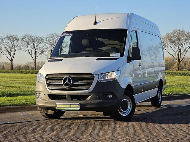 Mercedes-Benz SPRINTER 314 2.2 CDI L2H2 EURO VI-D RWD Mbux + Navi Automaat Trekhaak Camera 143Pk Euro6 1e Eigenaar Oh-Historie!