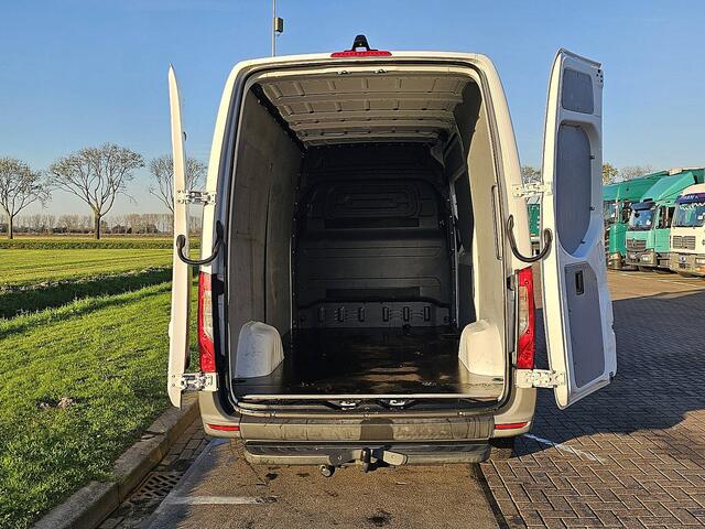 Mercedes-Benz SPRINTER 314 2.2 CDI L2H2 EURO VI-D RWD Mbux + Navi Automaat Trekhaak Camera 143Pk Euro6 1e Eigenaar Oh-Historie!