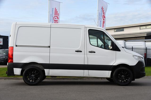Mercedes-Benz SPRINTER 211 2.2 CDI L1H1 PB Edition Camera, Cruise, Carplay, Stoelverwarming, Trekhaak, Automaat, Mbux, Uniek!