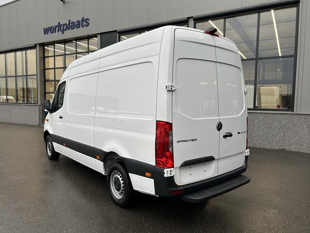 Mercedes-Benz SPRINTER 317 CDI L2 H2 MBUX / 360 Camera / Navigatie / Parkeersensoren / Cruise control / Airco / 270 Graden achterdeuren