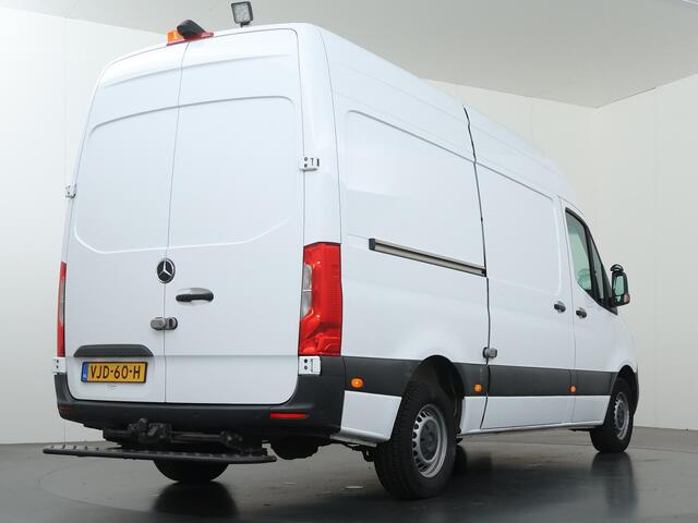 Mercedes-Benz SPRINTER 317 CDI L2 H2 | Aut. | 3500 KG Trekhaak | Inbouw | Parkeercamera | Bluetooth | Airco | Keyless Go | Certified