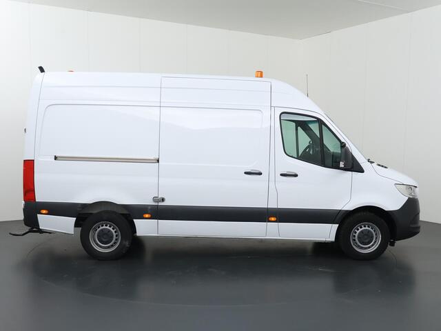 Mercedes-Benz SPRINTER 317 CDI L2 H2 | Aut. | 3500 KG Trekhaak | Inbouw | Parkeercamera | Bluetooth | Airco | Keyless Go | Certified
