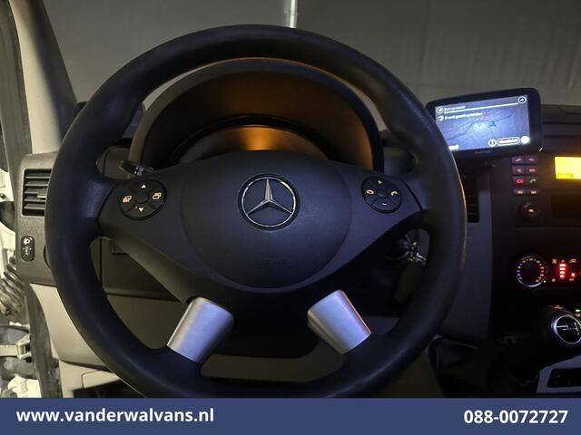 Mercedes-Benz SPRINTER 316 CDI 164pk L2H2 inrichting Euro6 Airco | Chauffeursstoel | 2800kg trekhaak Cruisecontrol, Parkeersensoren