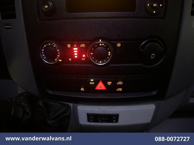 Mercedes-Benz SPRINTER 316 CDI 164pk L2H2 inrichting Euro6 Airco | Chauffeursstoel | 2800kg trekhaak Cruisecontrol, Parkeersensoren