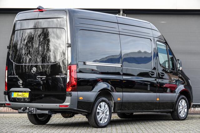 Mercedes-Benz SPRINTER L2H2 315Cdi 150Pk 9G-Tronic | RWD | Stoel-Bank | 3.500Kg trekgewicht | Achteruitrijcamera | Trekhaak | 17'' Obsidian Black