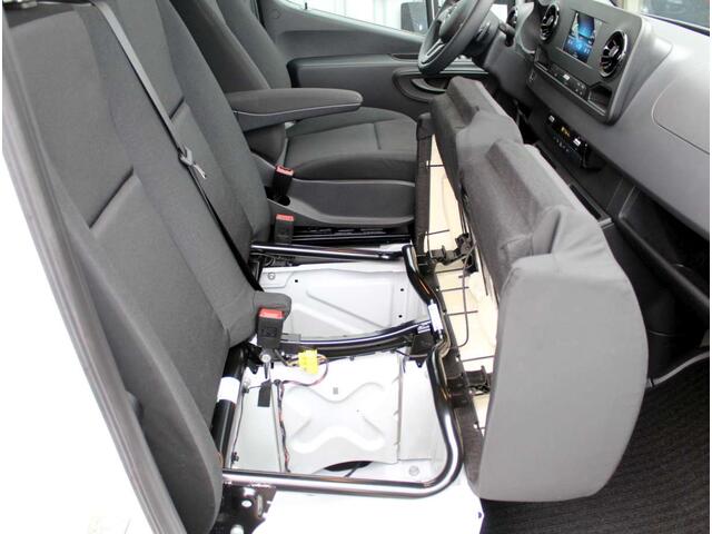 Mercedes-Benz SPRINTER 417 1.9 CDI Bakwagen Automaat Dubbellucht