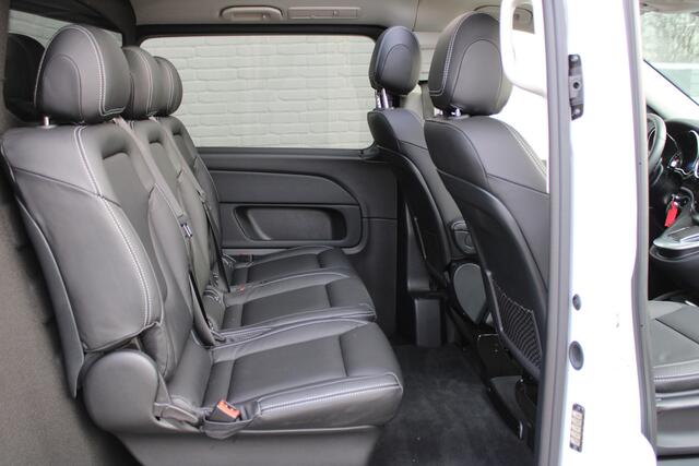 Mercedes-Benz V-KLASSE 250d / BPM VRIJ / Lang / DC / Panorama / 2x Schuifdeur / MBUX (apple carplay) / Camera / NIEUWSTAAT