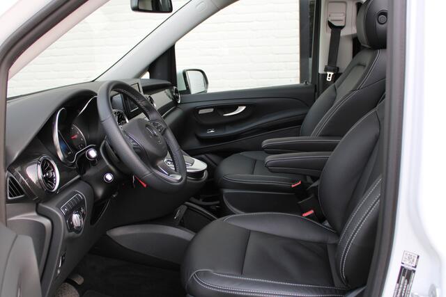 Mercedes-Benz V-KLASSE 250d / BPM VRIJ / Lang / DC / Panorama / 2x Schuifdeur / MBUX (apple carplay) / Camera / NIEUWSTAAT