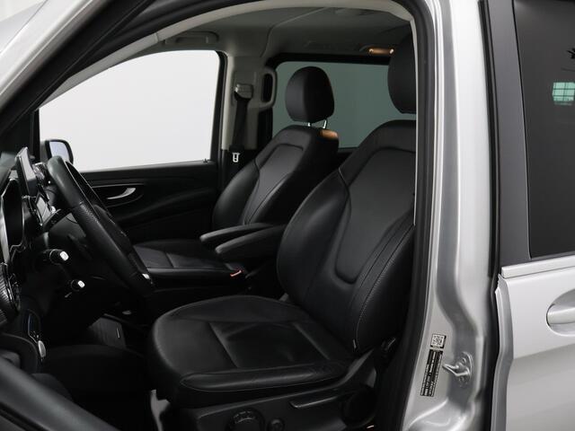 Mercedes-Benz V-KLASSE 300d | Lang L2 | Dubbele Cabine | Avantgarde | Navigatie | Parkeercamera | Cruise Control | Climate Control | Lederen bekleding | Schuifdeuren Elektrisch | Certified