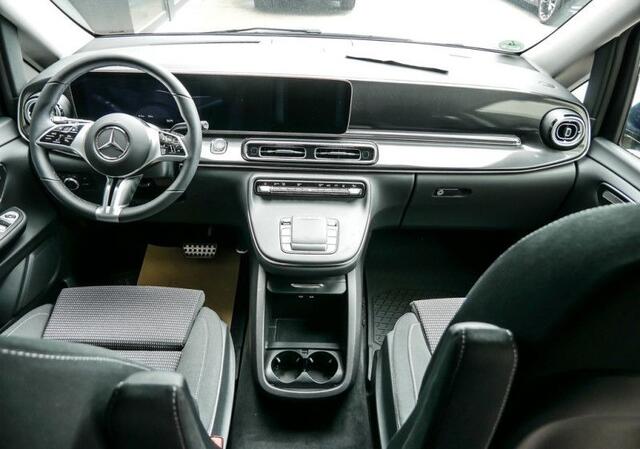 Mercedes-Benz V-KLASSE 220d L2 Nieuw Model Widescreen Cockpit Distronic Trekhaak LED Camera