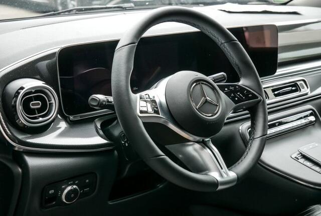 Mercedes-Benz V-KLASSE 220d L2 Nieuw Model Widescreen Cockpit Distronic Trekhaak LED Camera