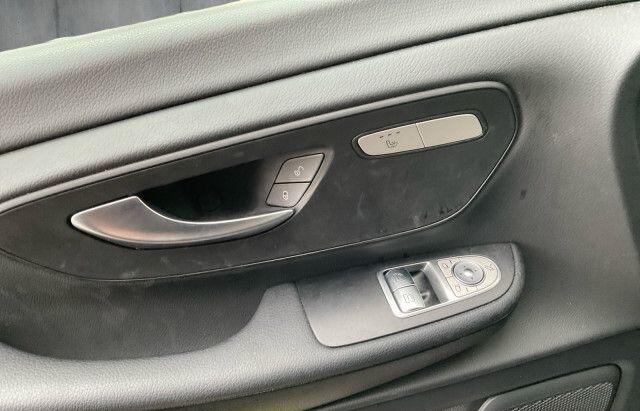 Mercedes-Benz V-KLASSE 250d Extra Lang Navi Camera Stoelverwarming EL. Schuifdeur