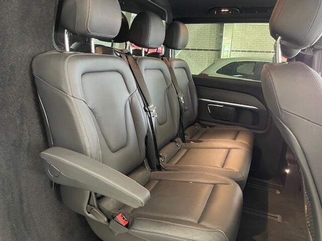 Mercedes-Benz V-KLASSE 250D Extra Lang DC Avantgarde Automaat Alle opties