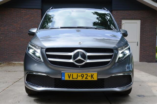 Mercedes-Benz V-KLASSE 300d Extra Lang DC Avantgarde Edition Automaat/Navi/Led/Leder/Camera/Afnb-Trekhaak/Cr-Controle/Privacy-Glass/17-Inch Lmv