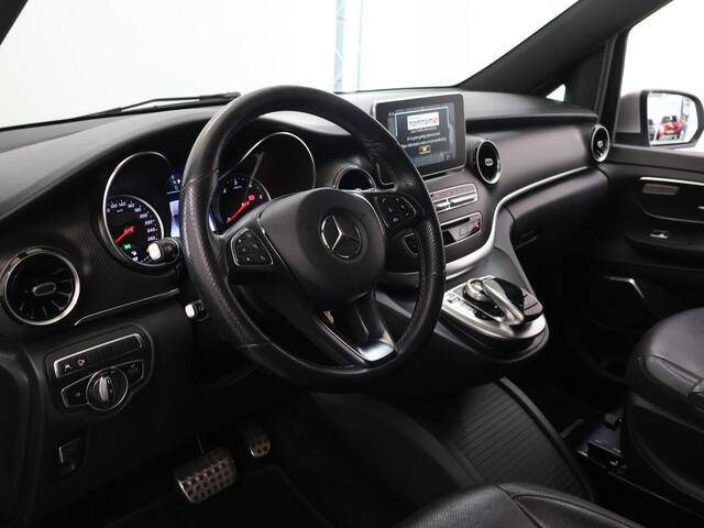Mercedes-Benz V-KLASSE 300d | L2 Lang | Dubbele Cabine | Avantgarde | Parkeercamera | Distronic Plus | 5-zits | Lederen bekleding | Stoelverwarming - Stoelkoeling | Trekhaak | Schuifdeur L+R Elektrisch |