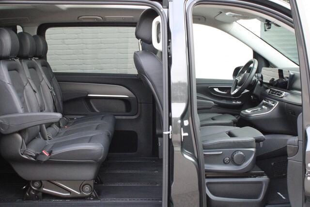 Mercedes-Benz V-KLASSE 250d / DC / AMG / Panorama / bj 2025 / 2x Elec Schuifd / 360 Camera / Vol Opties / NIEUWSTAAT