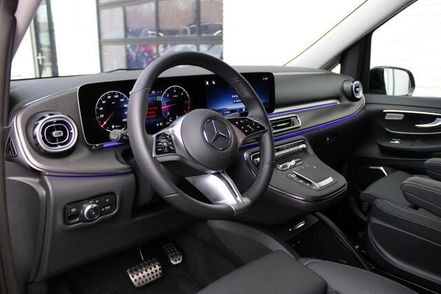 Mercedes-Benz V-KLASSE 250d / BPM VRIJ / DC / AMG / New Model / 2x Elec Schuifd / 360 Cam / Burmester / Vol Opties / NIEUWSTAAT