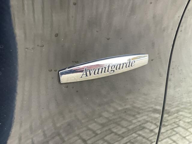 Mercedes-Benz V-KLASSE 250d 190pk automaat Lang L2H1 DC 5 persoons Avantgarde / vaste prijs rijklaar ¤ 39.950 marge / lease vanaf ¤ 652 / zwart leer / electrische schuifdeuren / zwart metallic / burmester