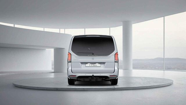 Mercedes-Benz V-KLASSE 300d L3 Exclusive | 360° Camera | 2500 KG Trekhaak | Elektrisch verstelbare stoelen |