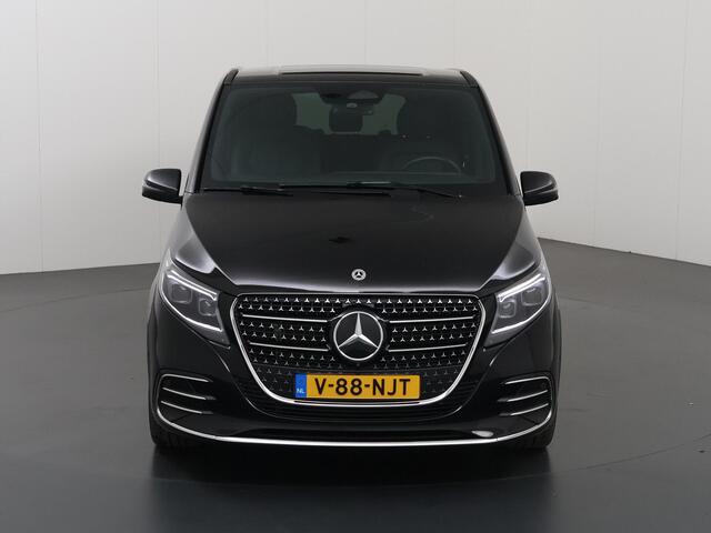 Mercedes-Benz V-KLASSE 300d | XL L3 | AMG | 4-MATIC | Dubbele Cabine | DISTRONIC Plus | Dodehoekassistent | 2x Schuifdeur Elektrisch | Adaptieve Cruise | Stoelverwarming | Certified