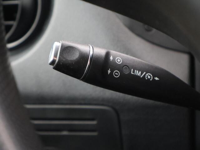 Mercedes-Benz VITO 111 CDI LANG BESTELAUTO VAN HET JAAR EDITIE + TREKHAAK / CRUISE / SIDEBARS