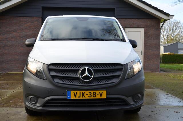 Mercedes-Benz VITO 116 CDI Lang Navi/Airco/Pdc/Cr-Controle/Trekhaak/Achteruitrijcamera/Achterdeuren/Bedrijfsinrichting