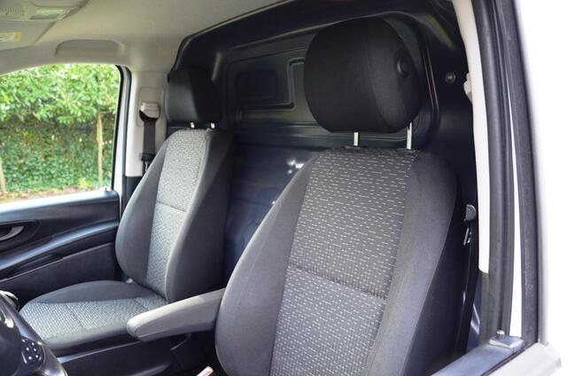Mercedes-Benz VITO 116 CDI Lang Navi/Airco/Pdc/Cr-Controle/Trekhaak/Achteruitrijcamera/Achterdeuren/Bedrijfsinrichting