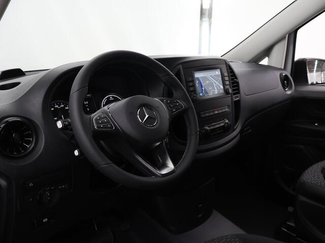 Mercedes-Benz VITO eVito Bestelwagen 66 kWh L2 | Stoelverwarming | Navigatie | Parkeercamera | Cruise Control