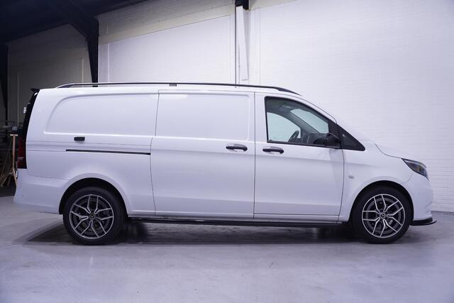 Mercedes-Benz VITO 116 CDI 163 pk XL Black&White Edition Navi, 19" AMG Wielen, Camera, Spoiler Pakket, PDC V+A, Laadruimte Pakket, 3-Zits