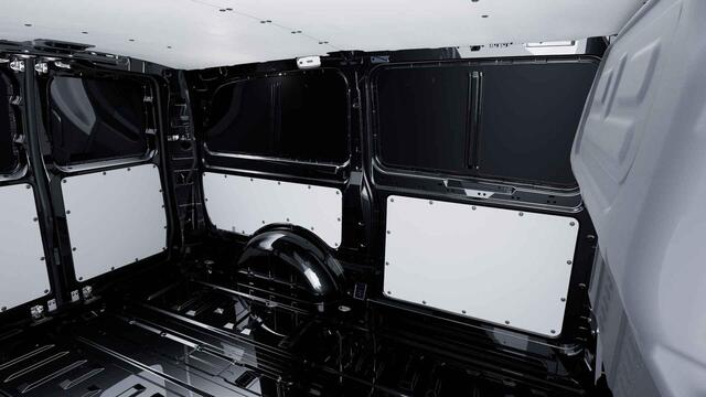 Mercedes-Benz VITO eVito 112 L2 66 kWh