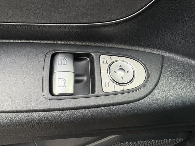 Mercedes-Benz VITO eVito 112 L2 66 kWh