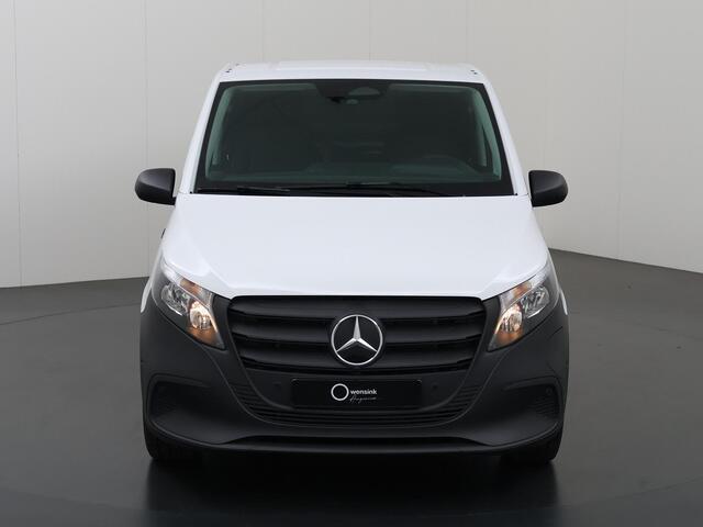 Mercedes-Benz VITO eVito 112 L2 66 kWh Mercedes-Benz eVito 112 GB L2