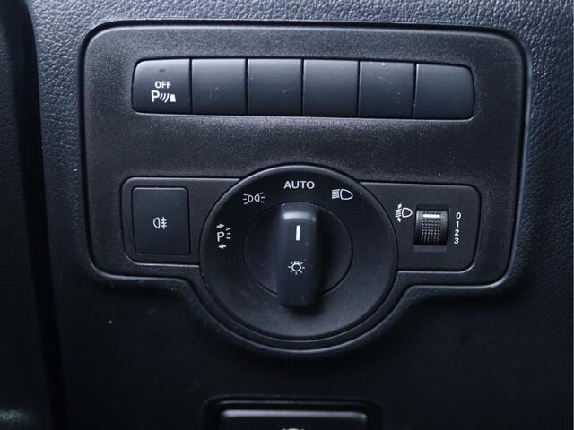 Mercedes-Benz VITO 114 CDI L1 | AIRCO/NAVI/CAMERA/TREKHAAK | Certified
