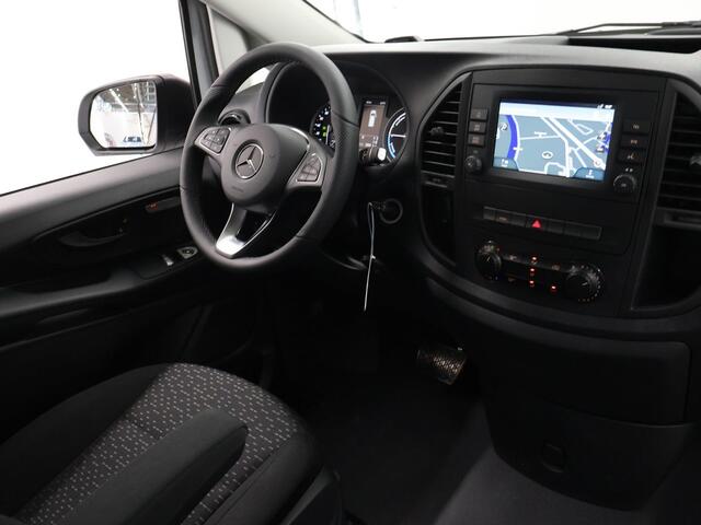 Mercedes-Benz VITO eVito Bestelwagen 66 kWh L2 | Navigatie | Parkeercamera | Stoelverwarming | Cruise control