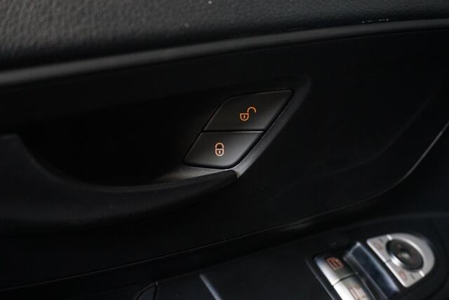 Mercedes-Benz VITO 119 CDI Lang Automaat Airco Bluetooth Camera Trekhaak