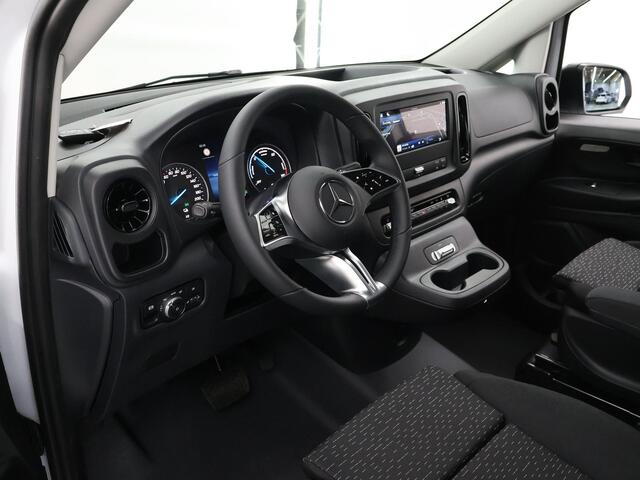 Mercedes-Benz VITO eVito 112 L2 60 kWh | Stoelverwarming | Apple Carplay | Achteruitrijcamera | Airco | LED Koplampen | Cruise Control | Dodehoekassistent |