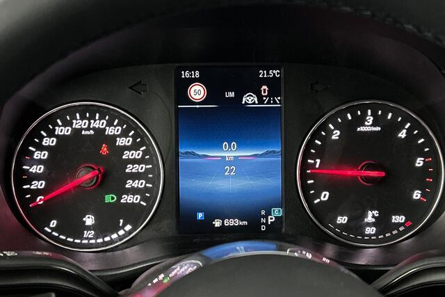 Mercedes-Benz VITO 119 CDI L2 Automaat | 2x schuifdeur | Leder | LED | Trekhaak | Camera | Parkeersensoren