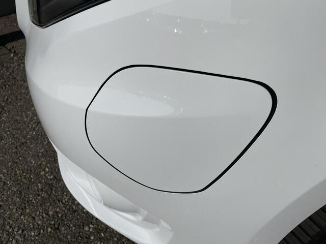 Mercedes-Benz VITO eVito Lang 66 kWh Mercedes-Benz eVito eVito Lang 66 kWh