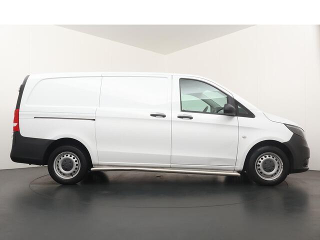 Mercedes-Benz VITO 111 CDI Functional Lang - Airco - Cruise Control - Bluetooth - Zijwand+vloerbetimmering