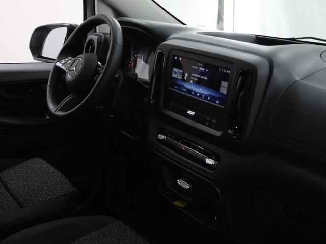 Mercedes-Benz VITO 116 CDI Aut. | L3 Pro | Keyless Go | Navigatiesysteem | Cruise Control | Parkeercamera | 3-zits | Stoelverwarming | 270° Achterdeuren | MODEL 2025 | Certified