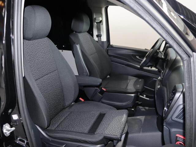 Mercedes-Benz VITO 114 CDI GB L2 PRO | Trekgewicht 2500 kg | Achteruitrijcamera | Climate Control | Voorstoelen Verlengbaar |