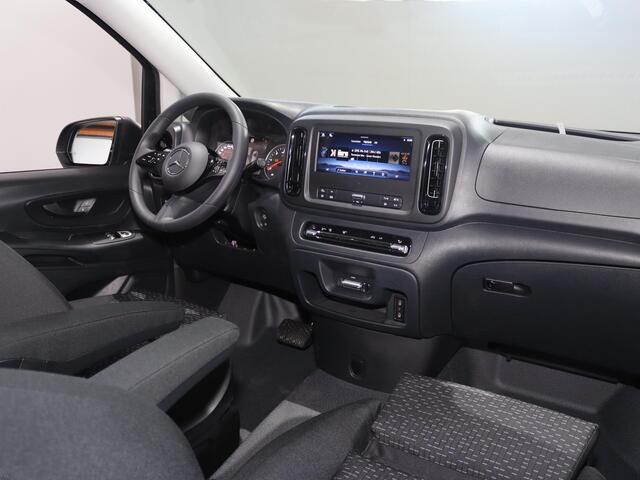 Mercedes-Benz VITO 114 CDI GB L2 PRO | Trekgewicht 2500 kg | Achteruitrijcamera | Climate Control | Voorstoelen Verlengbaar |