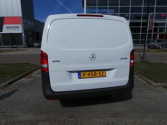 Mercedes-Benz VITO 111 CDI Extra Lang XL NAP Arco,Navi,Camera,Achterklep, 3persoons