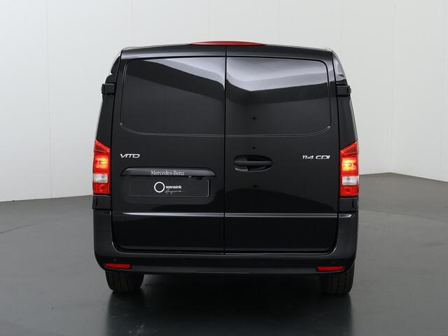 Mercedes-Benz VITO 114 CDI GB L2 PRO | Trekgewicht 2500 kg | Achteruitrijcamera | Climate Control | Voorstoelen Verlengbaar |