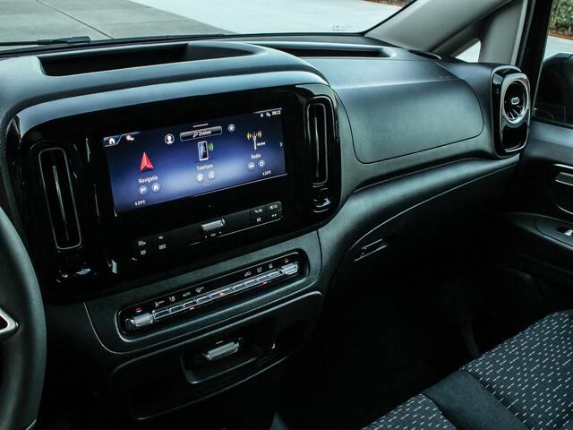 Mercedes-Benz VITO 119 CDI 190PK Automaat Bestelwagen L2 | BPM VRIJ! | STANDKACHEL | LED KOPLAMPEN | DISTRONIC | STOELVERWARMING | MBUX | ACHTERKLEP |