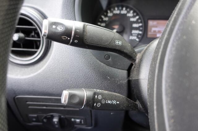 Mercedes-Benz VITO 111 CDI LANG L3 Zwart
