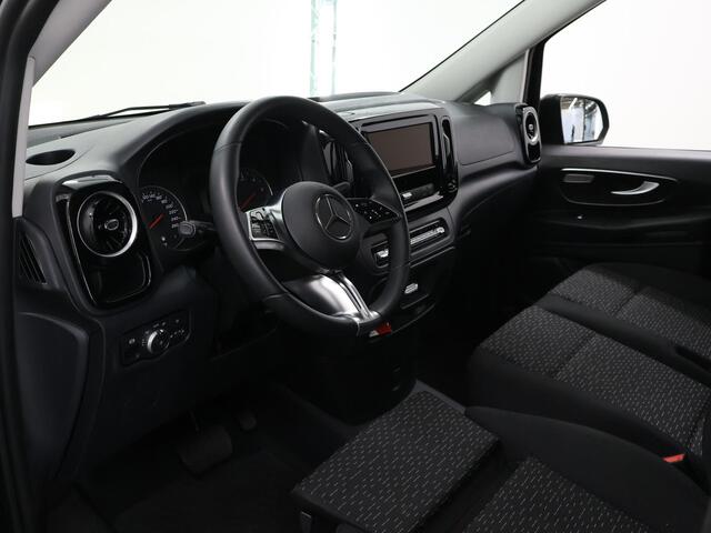 Mercedes-Benz VITO 114 CDI | Aut. | Lang L2 | Pro | Parkeercamera | Airco | Stoelverwarming | 3-zits | 2500 KG. Trekhaak | Cruise Control | Achterdeuren | Comfort Bestuurdersstoel | Certified
