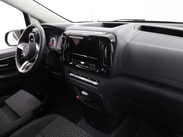 Mercedes-Benz VITO 114 CDI | Aut. | Lang L2 | Pro | Parkeercamera | Airco | Stoelverwarming | 3-zits | 2500 KG. Trekhaak | Cruise Control | Achterdeuren | Comfort Bestuurdersstoel | Certified