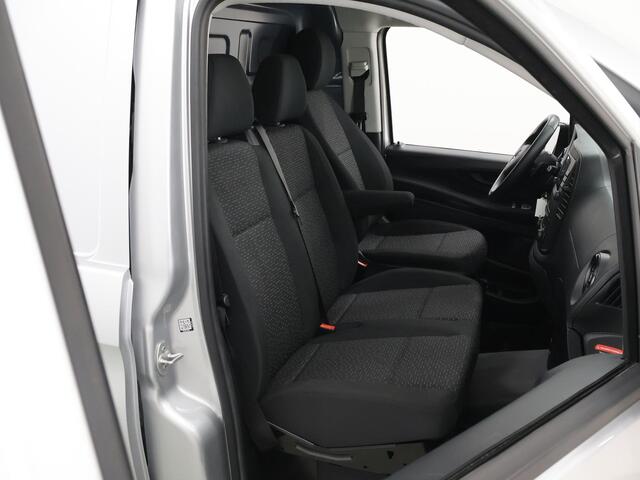 Mercedes-Benz VITO 114 CDI | Aut. | L2 Lang | Parkeercamera | Bluetooth | Airco | Cruise Control | Sidebars | 3-zits | Certified